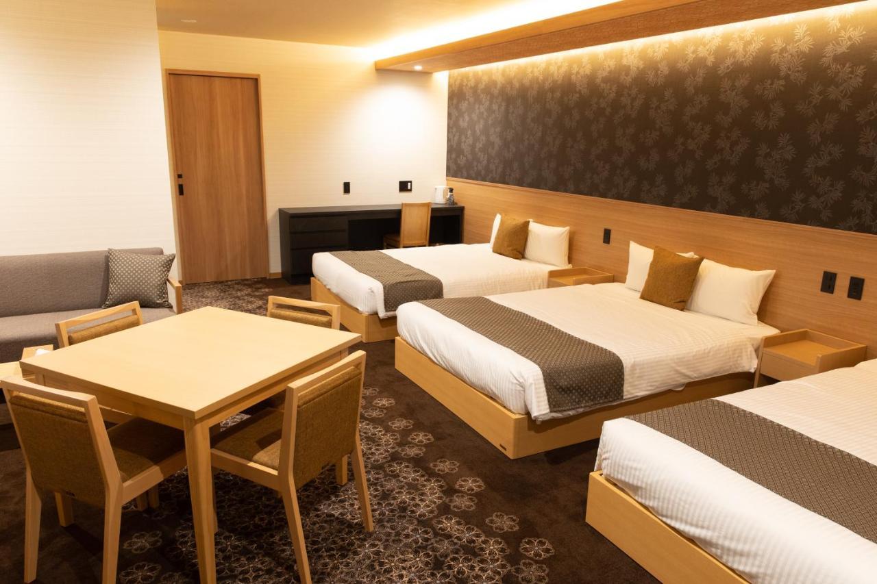 Grand Base -Nagoya Chiyokura- Hotel Ngoại thất bức ảnh